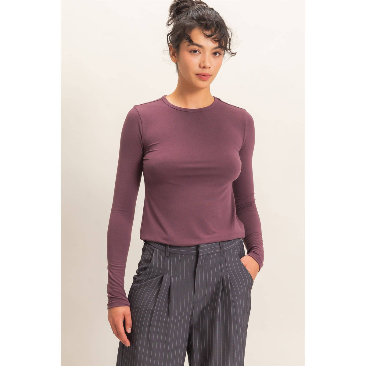 Crew Neck Long Sleeve Top: CHARCOAL