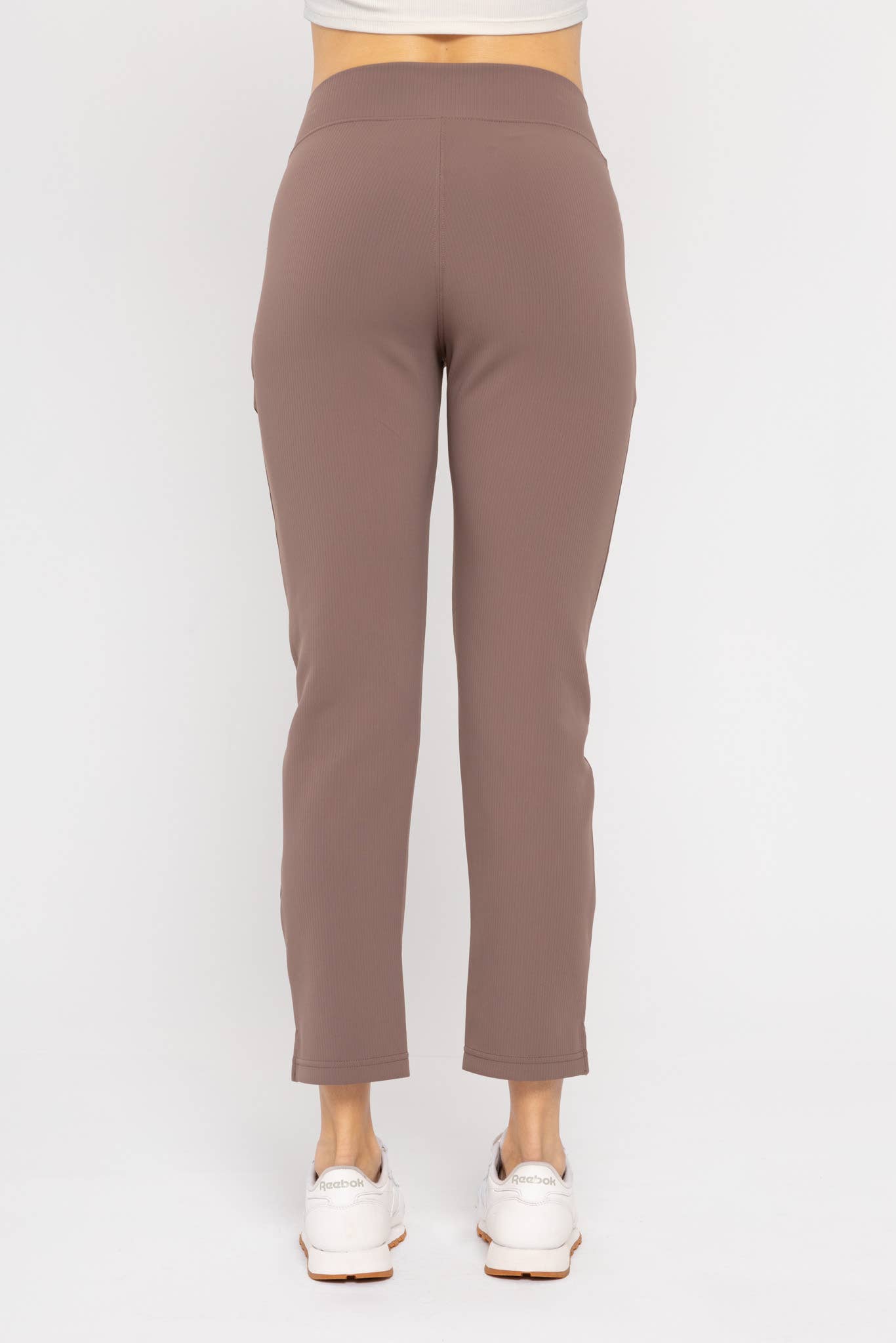 Jacquard Ribbed Tapered Pant: DEEP TAUPE