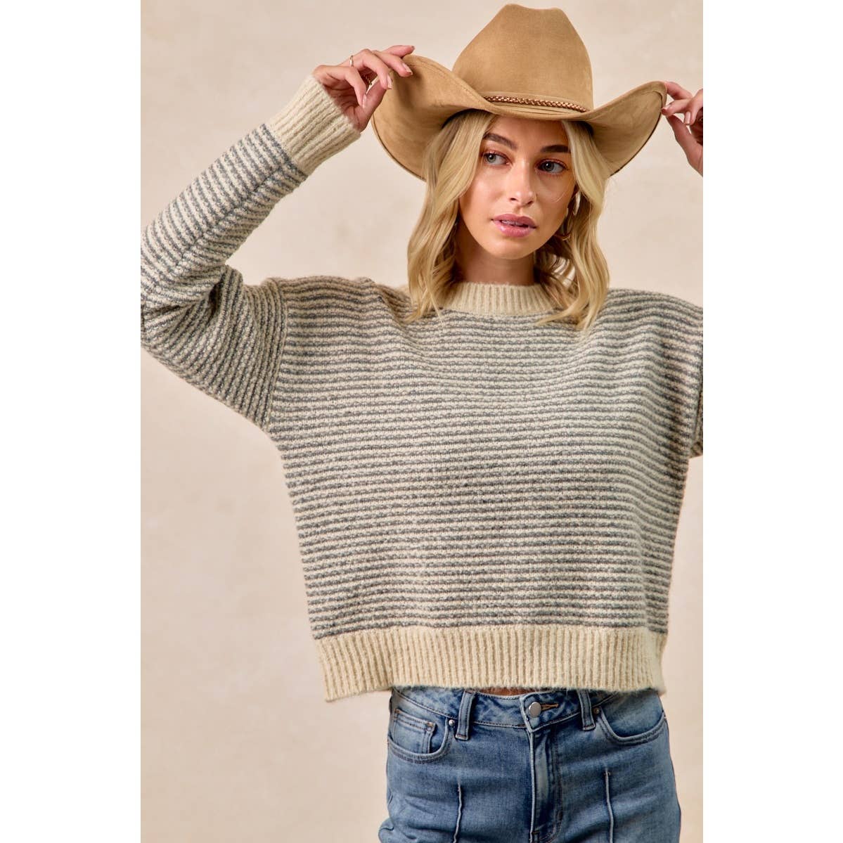 BiBi - TWO TONE STRIPED SWEATER TOP: CHARCOAL / L