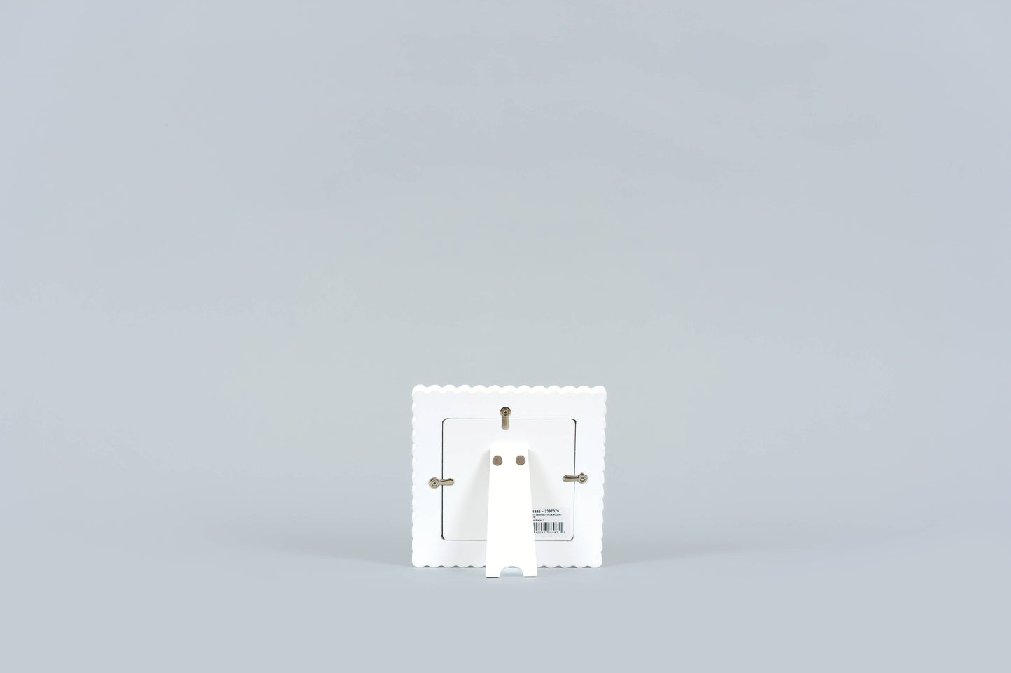Wood Frame Photo Frame Scallop (4x4): WHITE