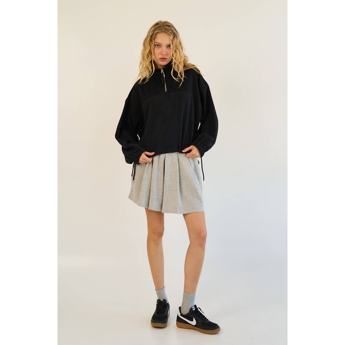 The GREii - Premium Terry Half-Zip Pullover with Adjustable Drawstring H: BLACK / S