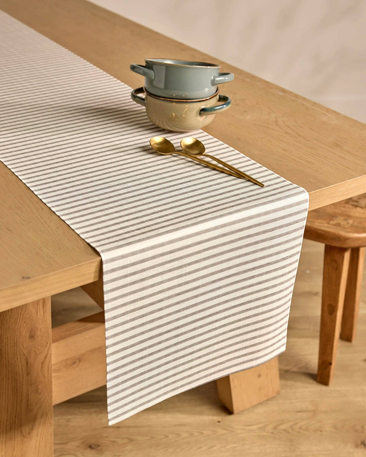 Geometry - Stone Stripe Tablerunner: Large - 16" x 120"