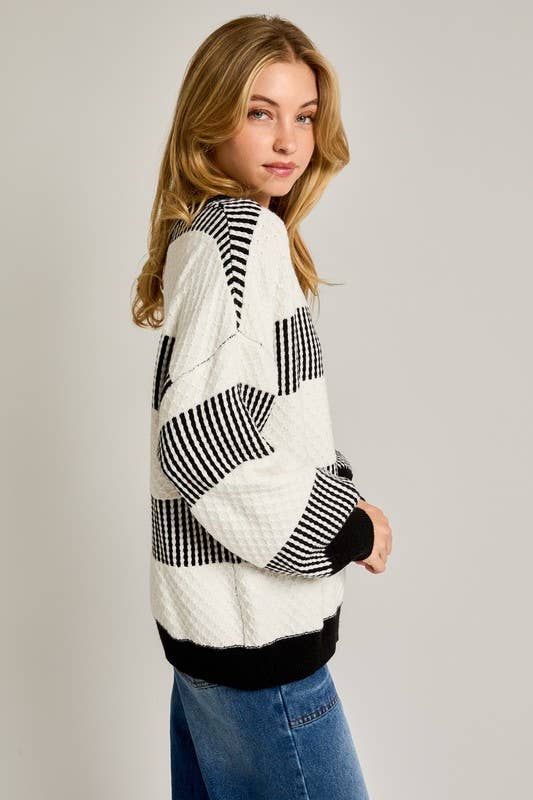 Long Sleeve Crew Neck Striped Pattern Sweater: Black-white Stripe