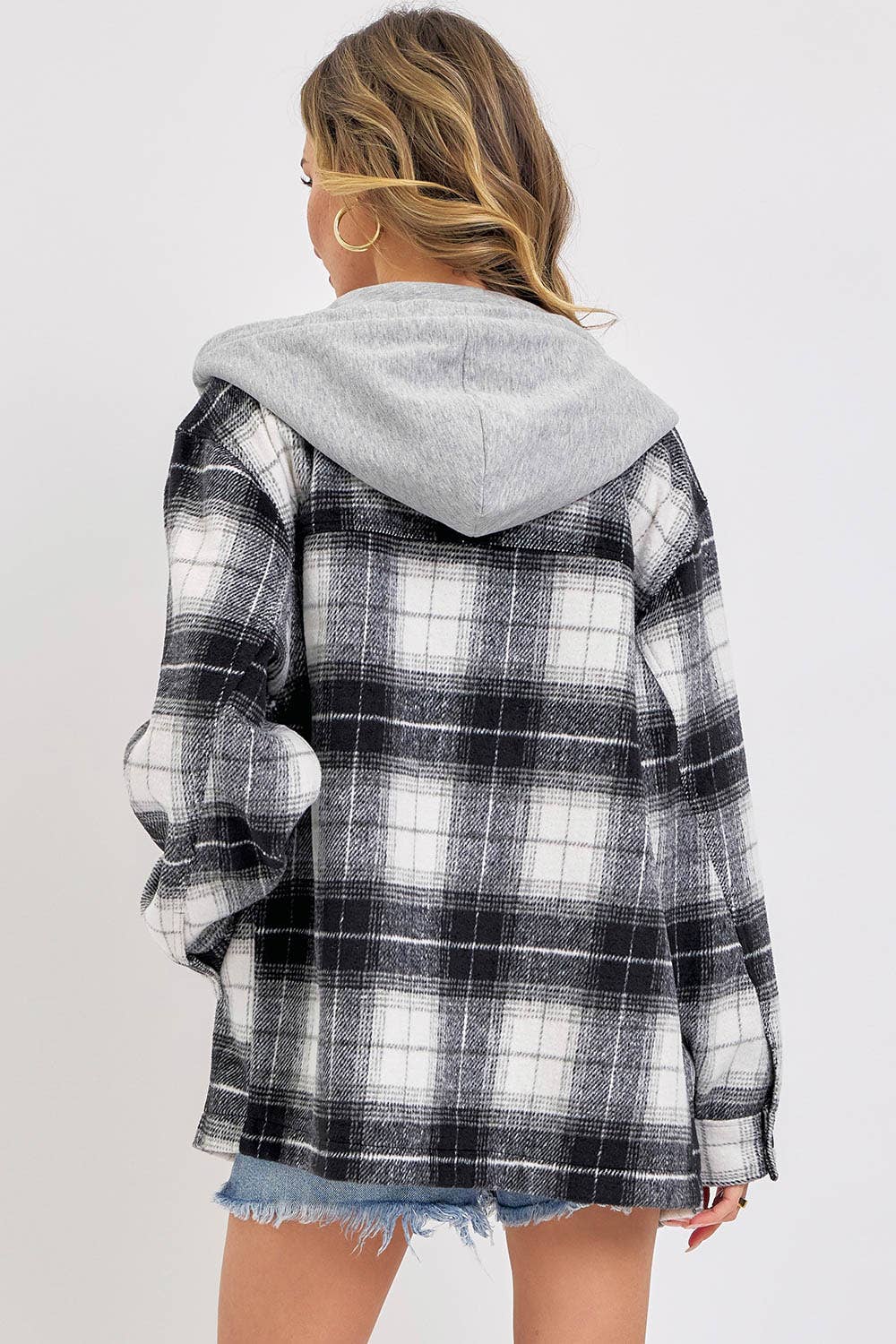 Classic Plaid Hooded Shacket: IVORY/BLACK