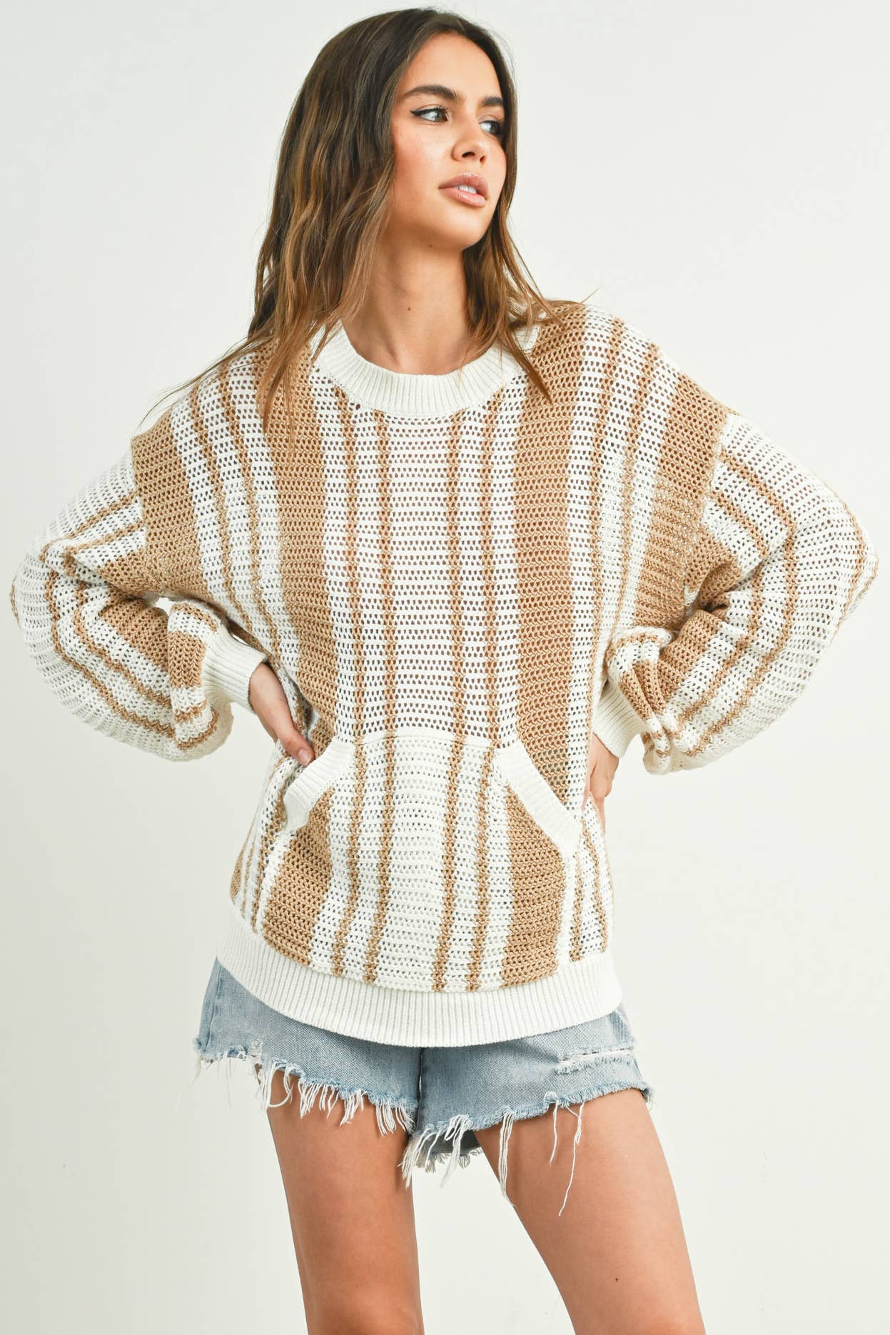 Drop Shoulder Striped Pattern Sweater: IVORY / NAVY