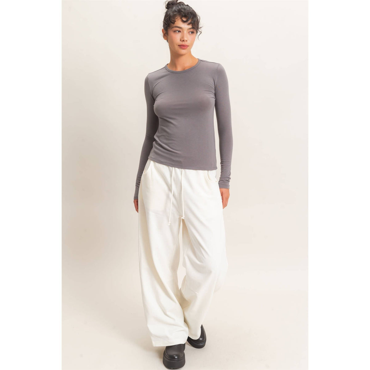 Crew Neck Long Sleeve Top: CHARCOAL
