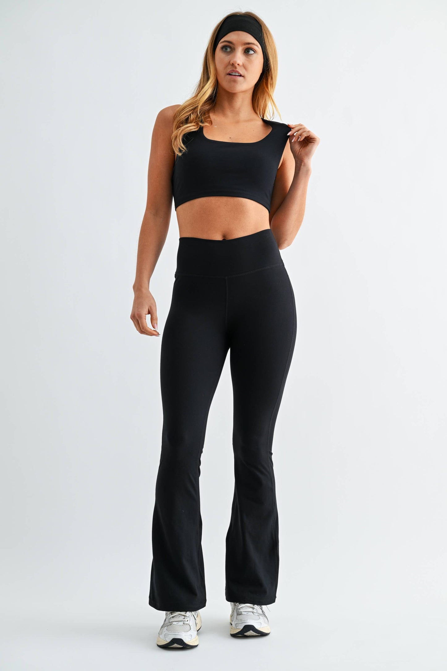 Venice Cloud Light Square Neck Sports Bra: DEEP INDIGO