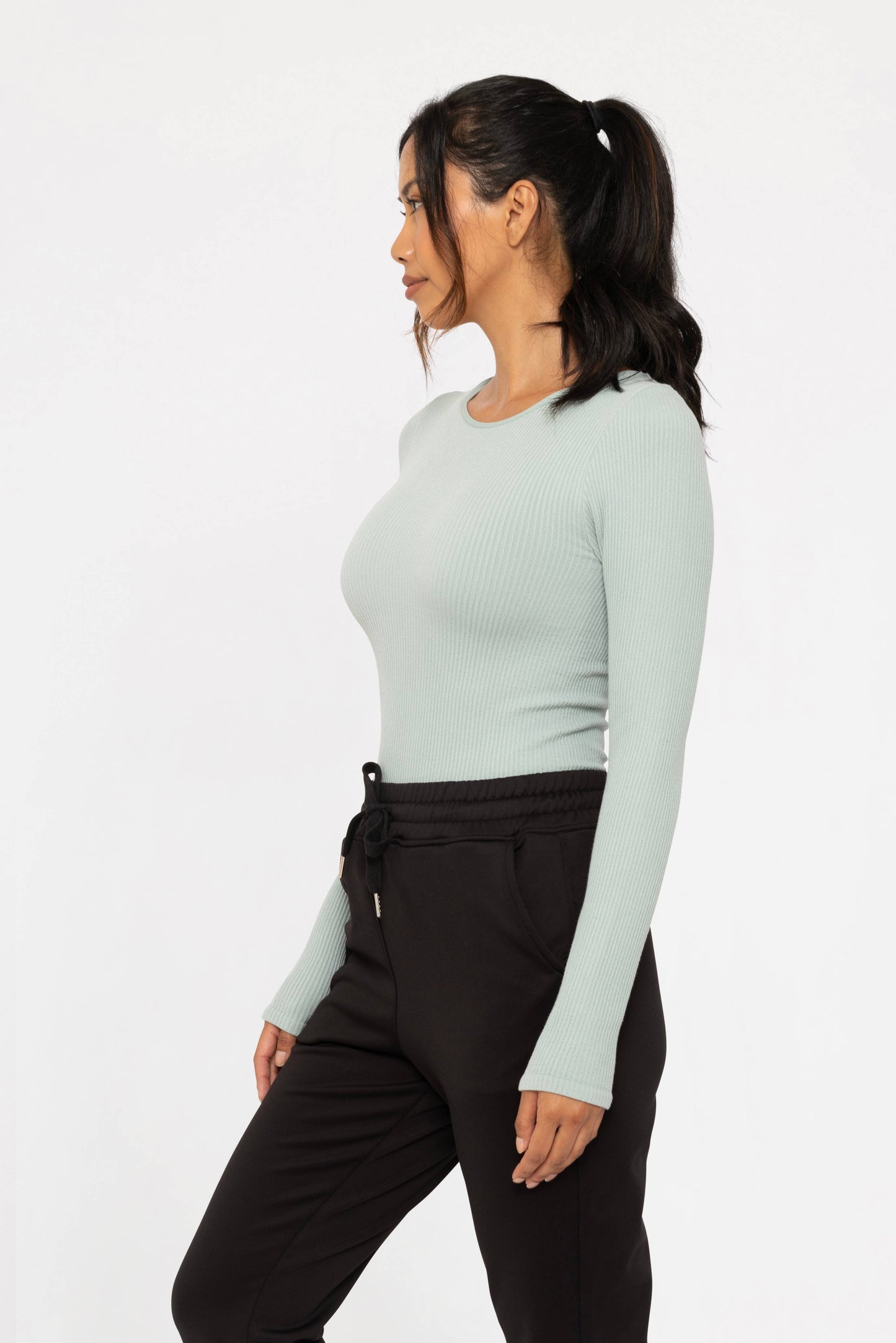 Seamless Ribbed Long Sleeve Top: BLACK