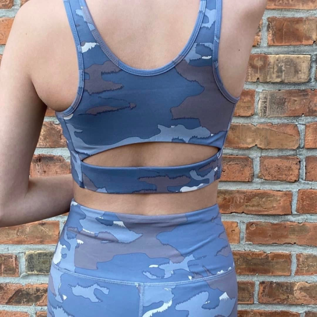 Bebe Camo High Waisted Leggings