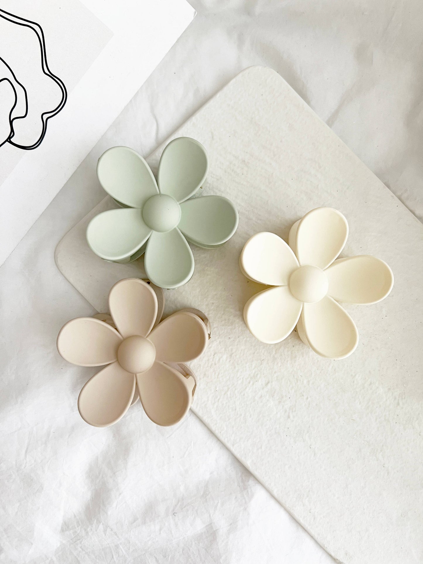 Flower 3" Hair Clips- Matte Hair Claw