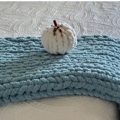 Luxury Soft Chunky Knit Chenille Throw Blankets