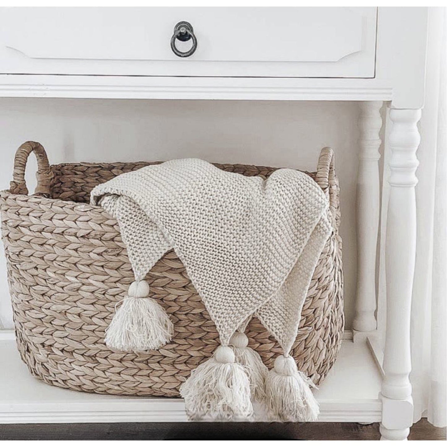 Knit Throw Blanket With Tassels- Cream